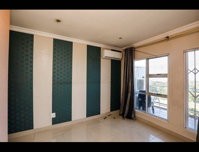 3 BEDROOM APARTMENT FOR SALE IN MORNINGSIDE